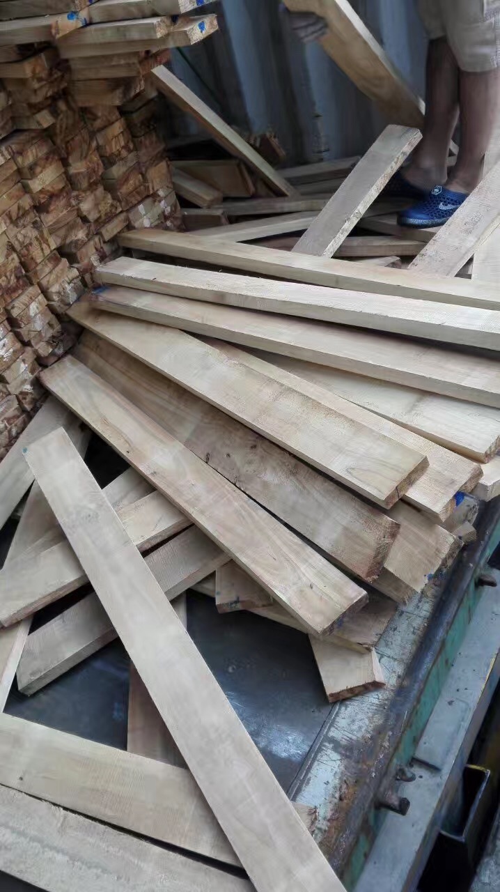 经营泰国   海南橡胶木实木板材 橡木实木家具材