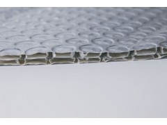 厂家定制 隔热隔音保温防火耐火材料 双层阻燃气泡复合铝箔图3