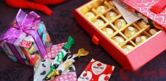 绝色校花卖情趣用品 年赚千万无男友(15)