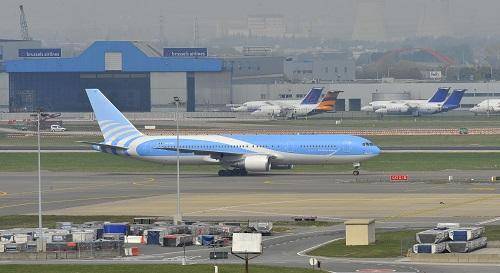 外媒称特朗普专机噪音超标 或被比利时罚款6.2万欧元_《参考消息》官方网站