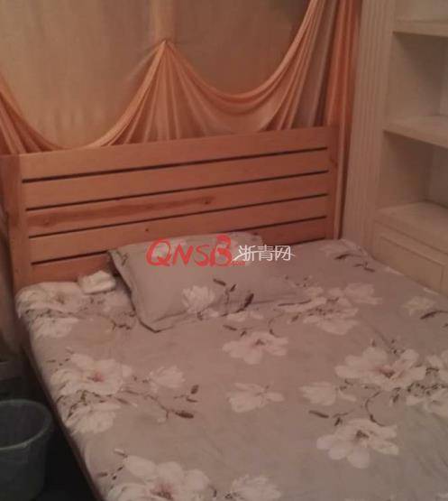 杭州某小区单元楼，一到晚上就有不少漂亮姑娘进出，警方一查事情大了！