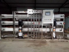 唐山软化水控制器多路阀 唐山软化水设备报价图1