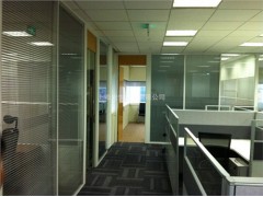 上海磨砂玻璃隔断制作_上海磨砂玻璃隔断订做_地生供图1