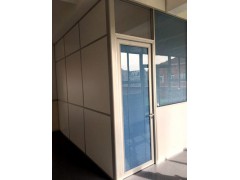 玻璃隔断定做价格_玻璃隔断生产厂家_铝合金玻璃隔断_地生供图1