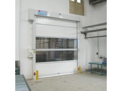 车间pvc快速卷帘门图1