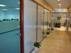 上海供应玻璃隔断_上海优质玻璃隔断供应_地生供图1