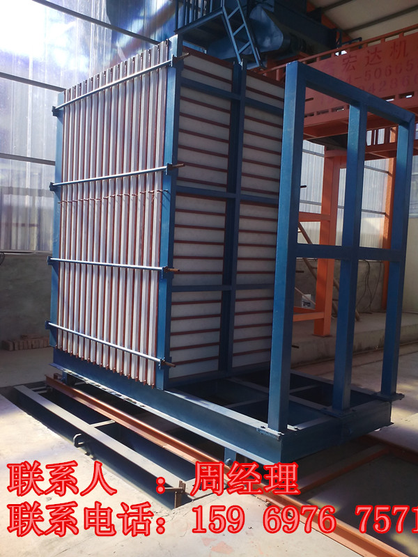 立模轻质隔墙板设备 (18)