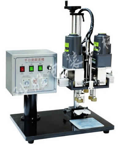 唐山科胜喷头旋盖机|辣椒酱旋盖机|河北旋盖机