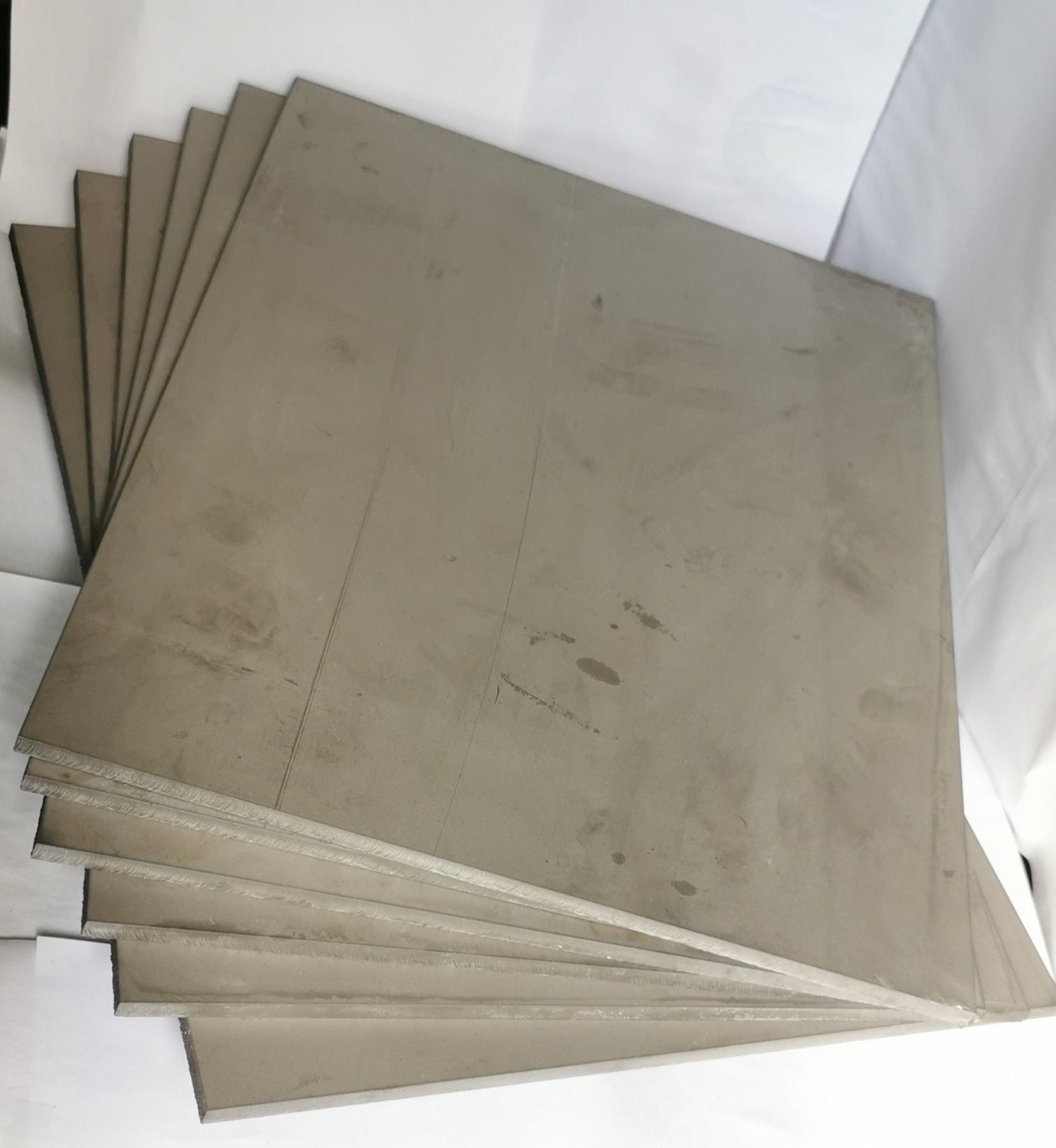 钛材图片IMG_20190722_103026.jpg 钛材图片IMG_20190722_103026.jpg