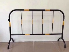 东莞塘厦厂家直销 基坑护栏 塑料护栏 铁马护栏图3