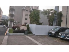 深圳观澜施工 pvc围挡 注水围挡 市政围挡图1