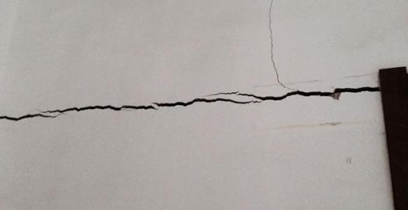 墙体结构层开裂