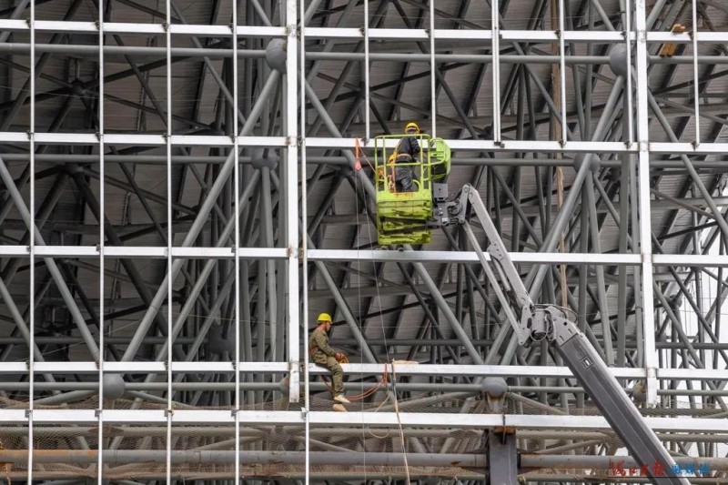 美兰空港一站式飞机维修基地项目施工现场