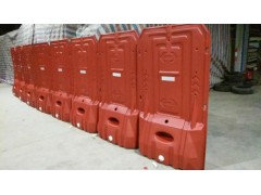 深圳布吉二手水马围挡 全新水马批发一站式采购图2