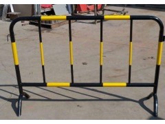 深圳龙岗基坑护栏 铁马护栏 胶马护栏生产厂家批发图3