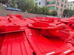 深圳市龙华厂家大量出售水马围挡道路护栏图2