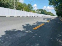 深圳 东莞 PVC围挡 水马围挡 大量现货供应图2