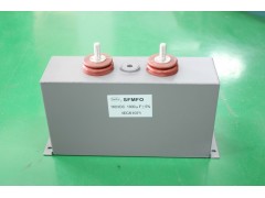 1600VDC1600UF震荡式蓑减退磁机电容器图1