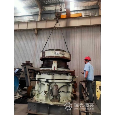 维修黎明HP300圆锥破碎机图1