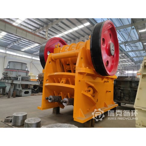 二手多灵1215颚式破碎机出售图1