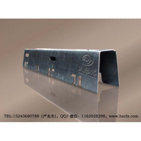 深圳A字龙骨|C型冲孔龙骨U型铝板挂件|深圳Z型勾搭龙骨图3