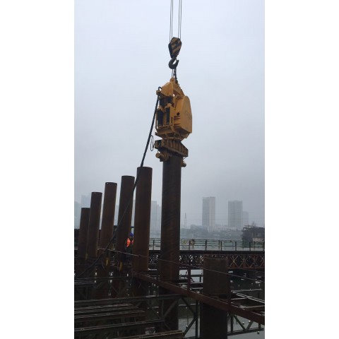 湖北君环机械出租出售各种型号的振动锤图2