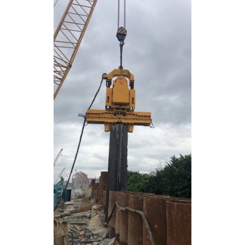 君环振动锤出租图1