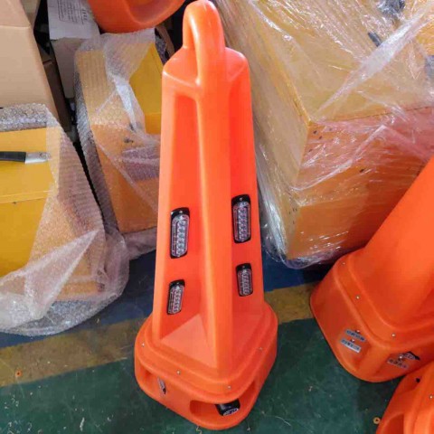 声光警示路锥 声光路锥报警器厂家图2