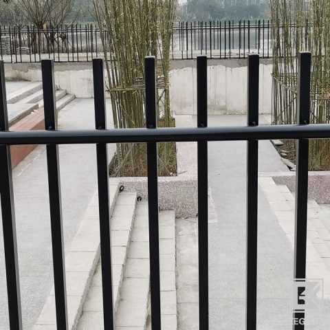 贵州油漆工程-贵阳油漆施工-冠牌油漆涂料图1